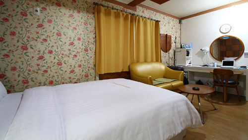 Cherbourg Hotel Cheonan Eksteriør billede