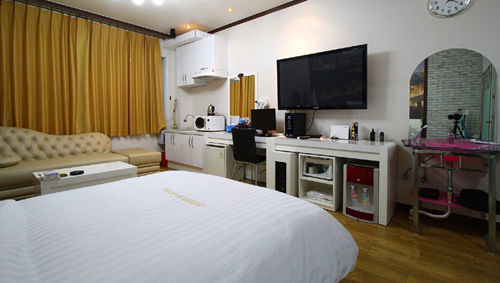 Cherbourg Hotel Cheonan Eksteriør billede