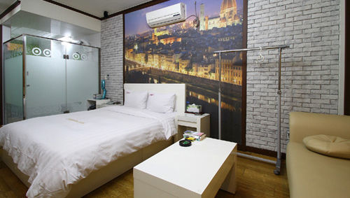 Cherbourg Hotel Cheonan Eksteriør billede